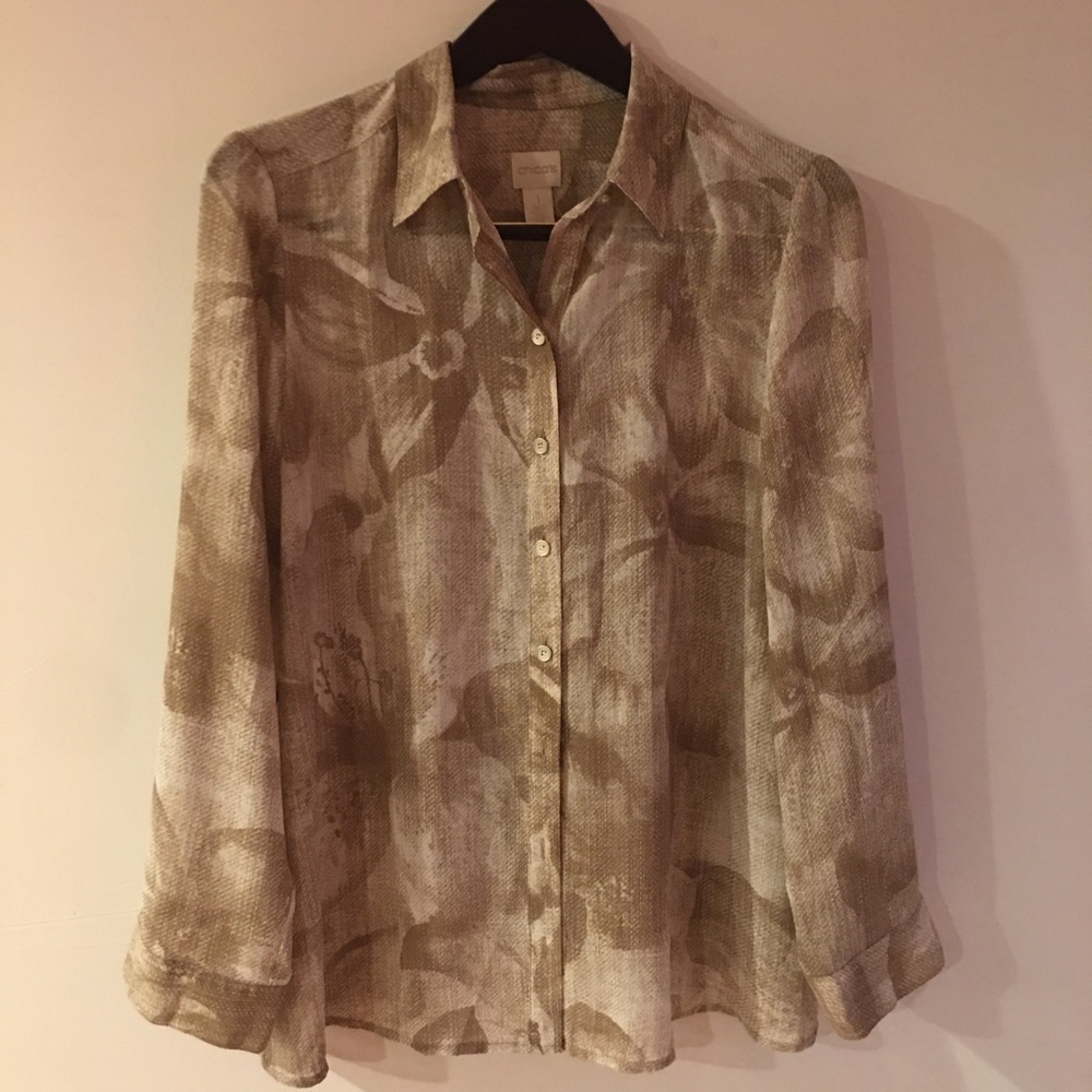Chico’s beige and white floral blouse